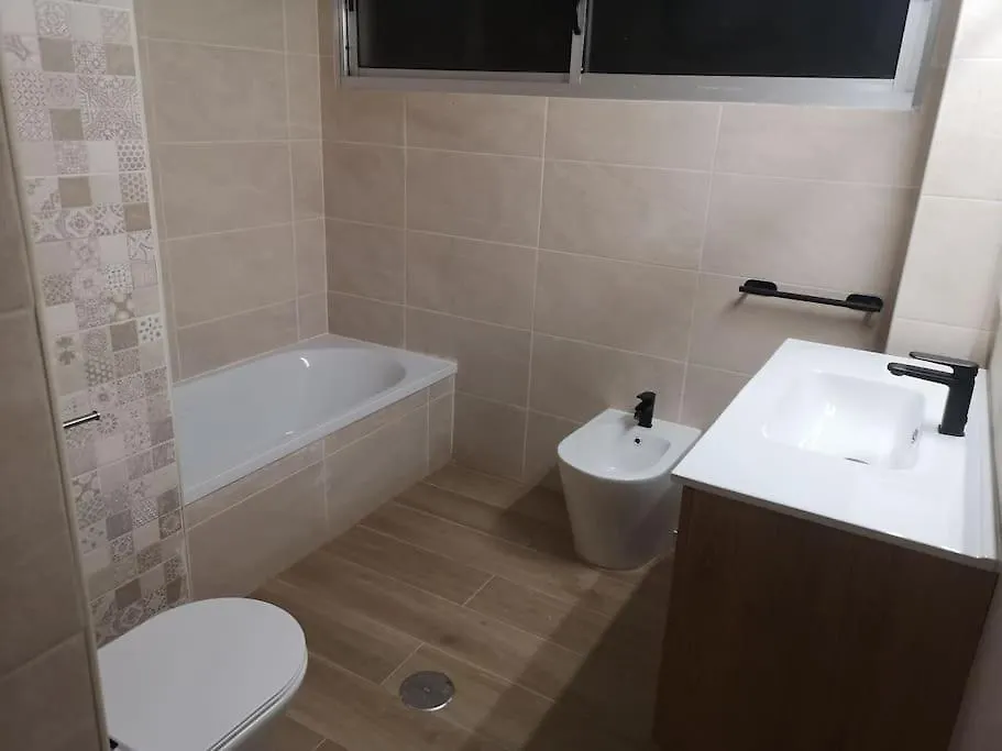 Piso Completo Grande 6 Habitaciones, 13 Plazas La Laguna Apartman